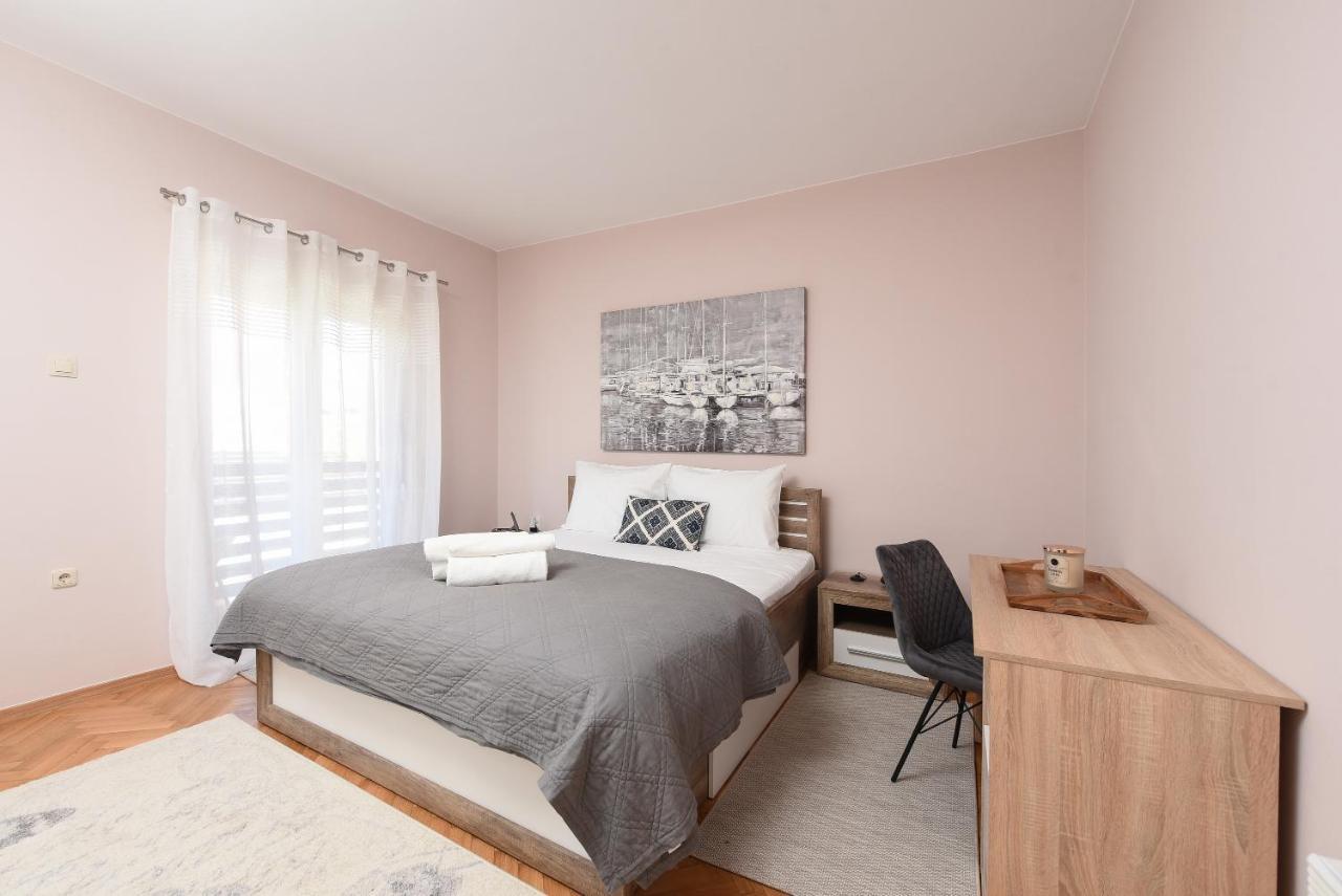 Endless Summer House Barbara Apartment